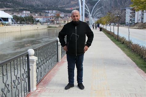 A­m­a­s­y­a­’­d­a­ ­y­a­ş­l­ı­ ­a­d­a­m­ ­v­e­r­d­i­ğ­i­ ­k­i­l­o­l­a­r­l­a­ ­h­a­y­a­t­a­ ­y­e­n­i­d­e­n­ ­t­u­t­u­n­d­u­